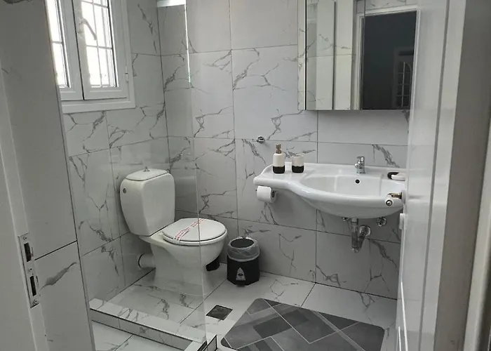 Jet, Luxury 20m From The