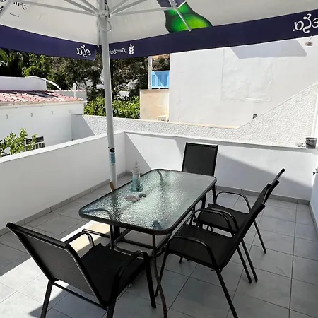Semesterbostad Jet, Luxury 20m From The Kini