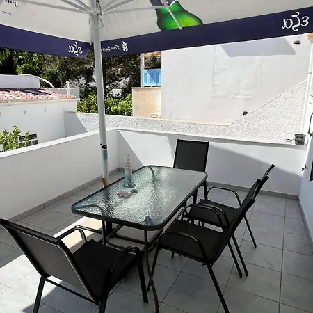 Jet, Luxury 20m From The Nyaraló Kíni